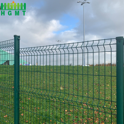 Vente à chaud en bordure de route revêtement en PVC sécurité en acier courbée filet de fil de fer soudé clôture 3D clôture