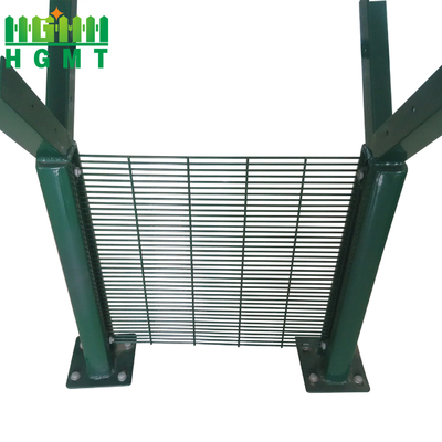 Personnalisé couleurs différentes Powdwr revêtement Heavy Duty Aéroport 358 panneau de clôture de sécurité