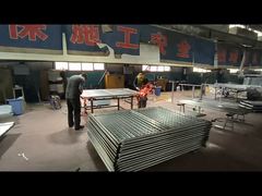 Fermeture sécurisée par barrière de protection des bords