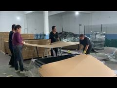 Fabrication de poteaux de clôture de sécurité anti-escalade